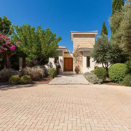 Aphrodite Hills Superior Villas Superior 0242 Air Conditioning 3 Bedrooms
