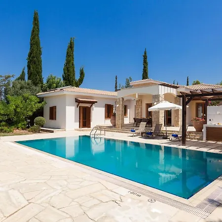 Aphrodite Hills Superior Villas Superior 0242 Air Conditioning 3 Bedrooms *